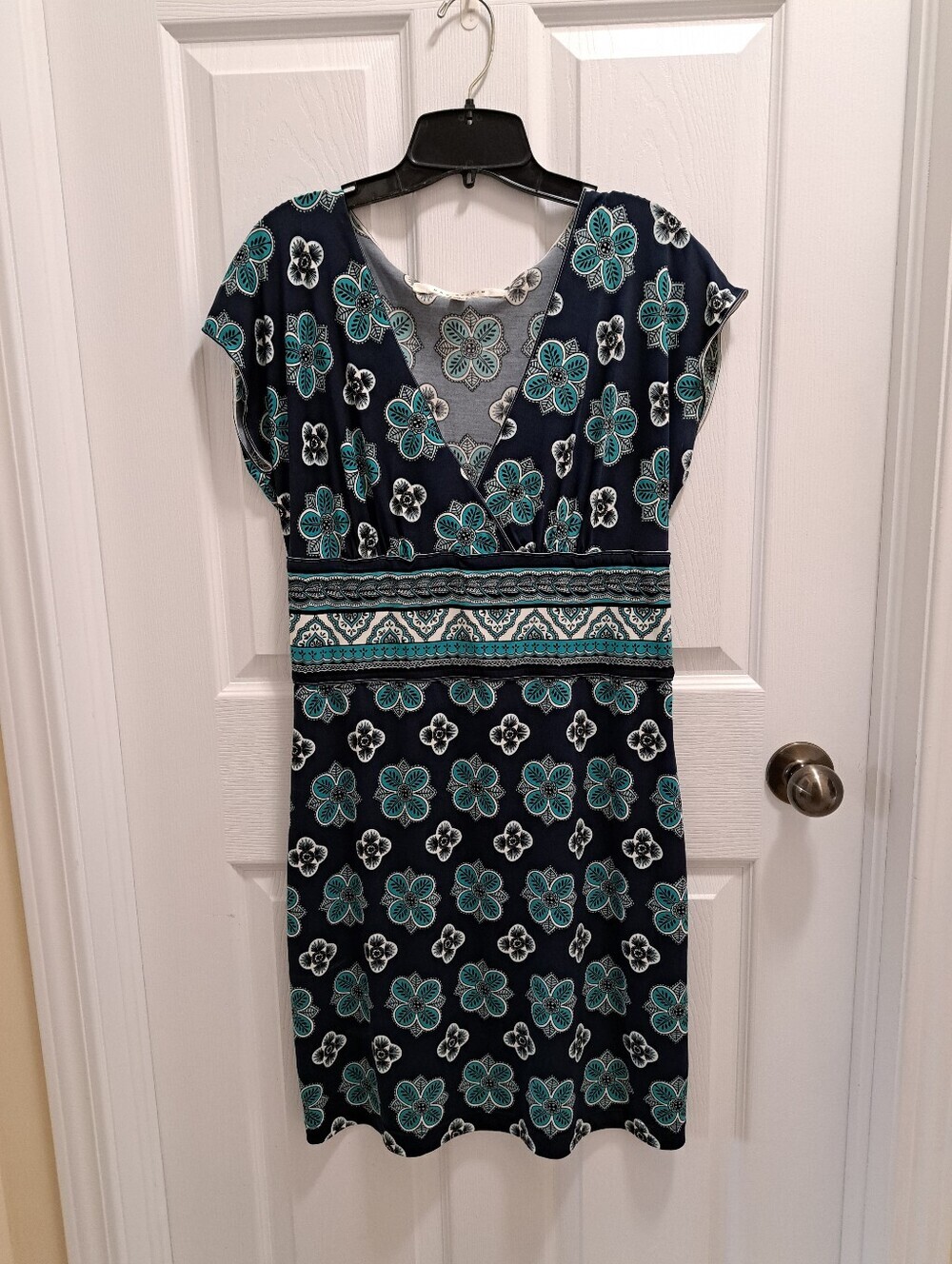 Max Studio Navy Floral V-Neck Dress with Teal Accents Women's Size Medium Summer